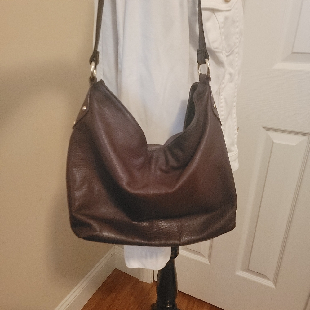 Apostrophe Brown Soft and Supple Pebble Grain Leather Slouchy Hobo Shoulder Bag - Picture 2 of 15